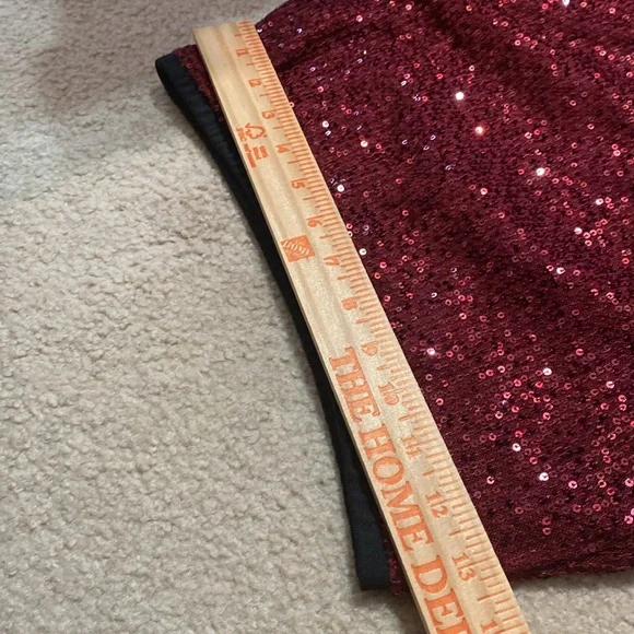 Festive glitter skirt - Picture 5 of 9